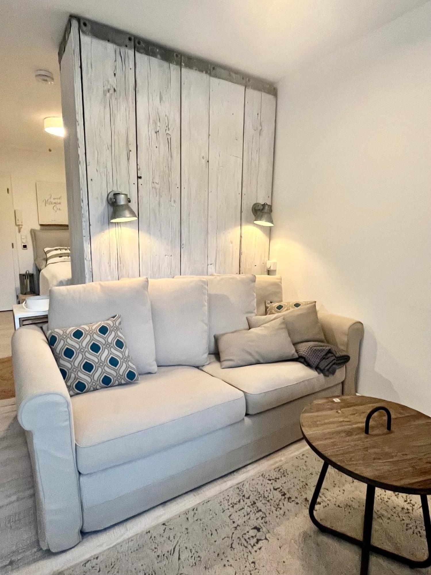Beach Inn شاربوتس المظهر الخارجي الصورة